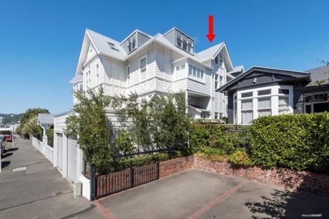 Photo of property in The Villas, 33u9 Hobson Street, Thorndon, Wellington, 6011