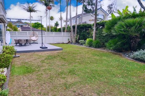 Photo of property in The Georgian, 1-14/8 Sidmouth Street, Mairangi Bay, Auckland, 0630