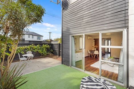Photo of property in 1/37 Geraldine Street, Edgeware, Christchurch, 8013