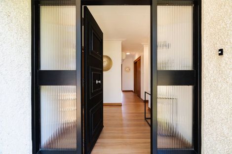 Photo of property in 50 Glendevon Place, Vauxhall, Dunedin, 9013