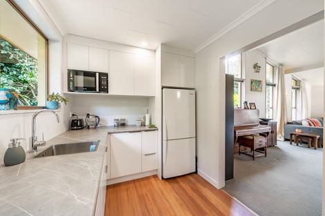 Photo of property in 14b Forest Road, Pinehaven, Upper Hutt, 5019