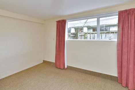 Photo of property in 23 Crofton Road, Harewood, Christchurch, 8051