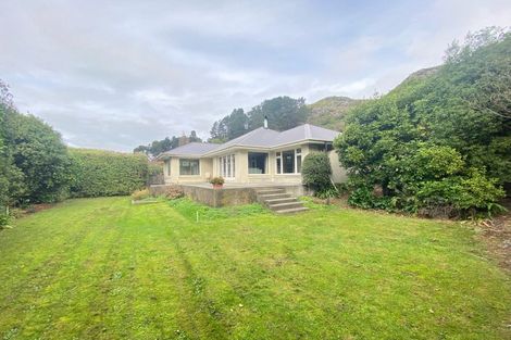 Photo of property in 347 Port Hills Road, Hillsborough, Christchurch, 8022