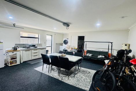 Photo of property in 52c Kimpton Road, Papatoetoe, Auckland, 2025