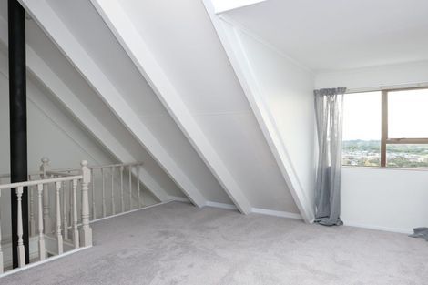 Photo of property in 67 Kotare Street, Waikanae, 5036