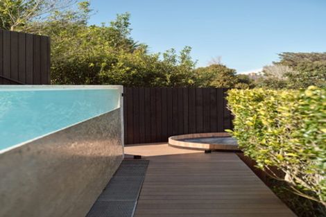 Photo of property in 6 Island Bay Road, Beach Haven, Auckland, 0626