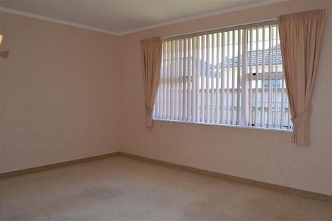 Photo of property in 584a Queen Street East, Levin, 5510