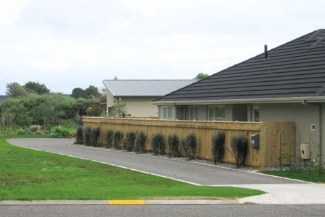 Photo of property in 101 Park Avenue, Waikanae, 5036