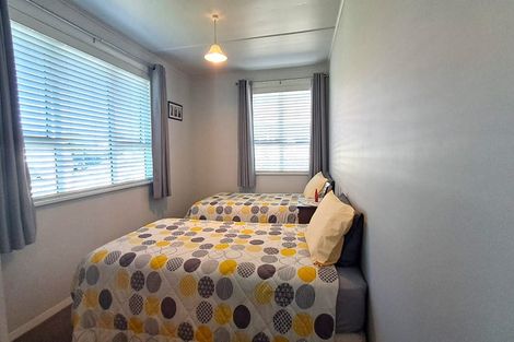 Photo of property in 13 Bentham Street, Westport, 7825