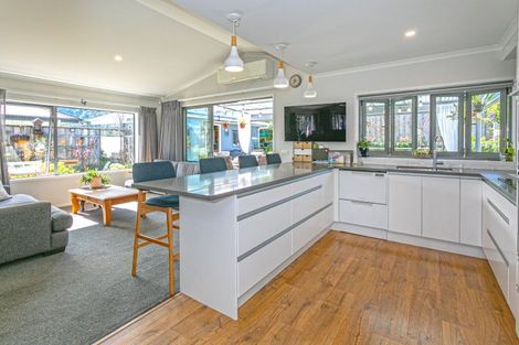 Photo of property in 87 Greenhills Drive, Coromandel, 3506