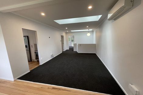 Photo of property in 75 Park Road, Titirangi, Auckland, 0604