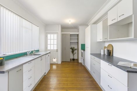 Photo of property in 161 Birkdale Road, Birkdale, Auckland, 0626