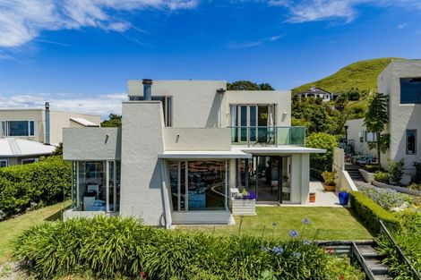 Photo of property in 47 Cumberland Rise, Taradale, Napier, 4112