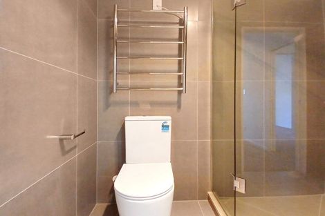 Photo of property in 8e Nedlands Place, Burswood, Auckland, 2013