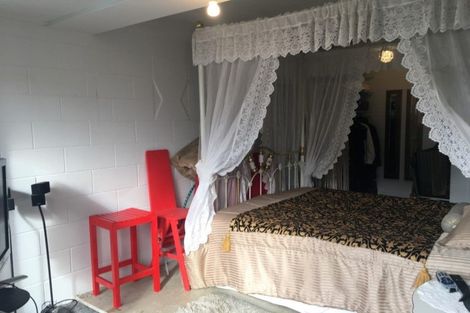 Photo of property in 40 Maunganui Road, Mount Maunganui, 3116