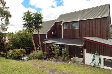 Photo of property in 10 Len Brown Place, Pukekohe, 2120