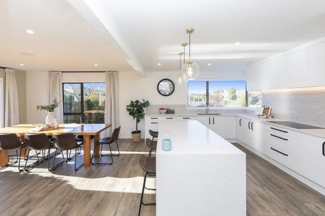 Photo of property in 54 Regency Crescent, Redwood, Christchurch, 8051
