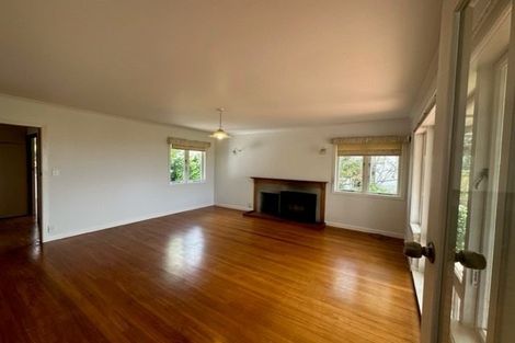 Photo of property in 133 Bucklands Beach Road, Bucklands Beach, Auckland, 2012