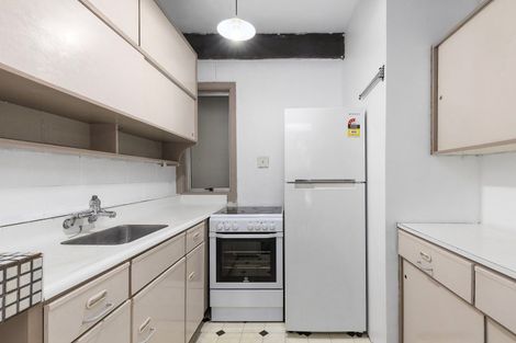 Photo of property in Sherwood Mews, 28b Bidwill Street, Mount Cook, Wellington, 6021