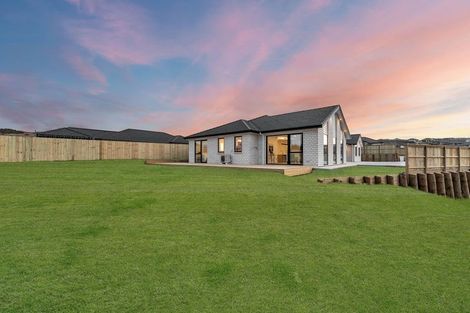 Photo of property in 4 Vintner Lane, Pokeno, 2402