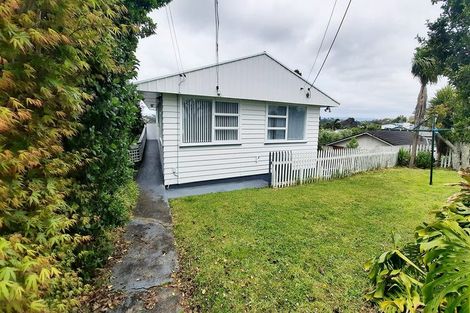 Photo of property in 1/223 Eskdale Road, Birkenhead, Auckland, 0626