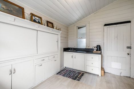 Photo of property in 18 Denman Street, Sumner, Christchurch, 8081