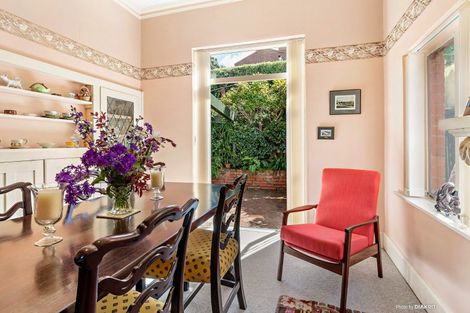 Photo of property in 9 Fitzroy Street, Wadestown, Wellington, 6012