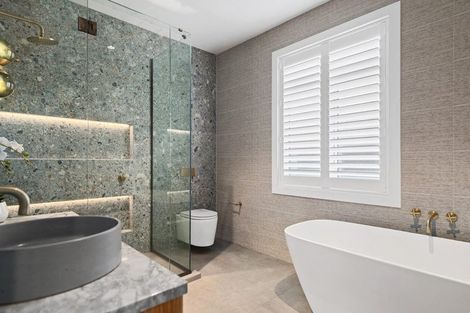 Photo of property in 67 Wairakei Road, Bryndwr, Christchurch, 8052