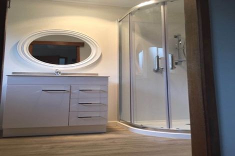 Photo of property in 69 Rimu Street, New Lynn, Auckland, 0600