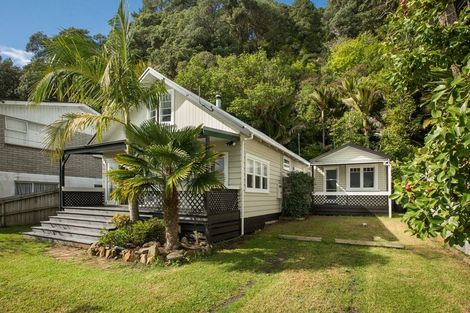 Photo of property in 346 Thames Coast Sh25 Road, Thornton Bay, Thames, 3575