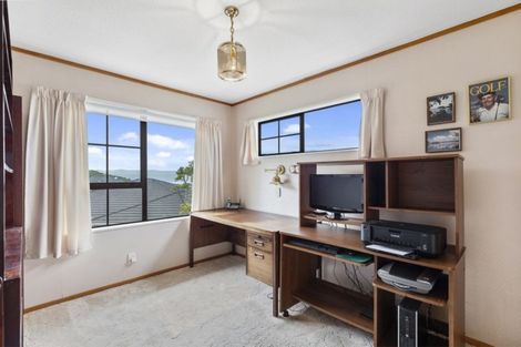 Photo of property in 30 Satara Crescent, Khandallah, Wellington, 6035