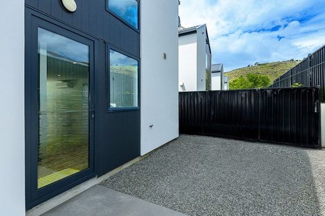 Photo of property in 16 Wheatsheaf Lane, Heathcote Valley, Christchurch, 8022