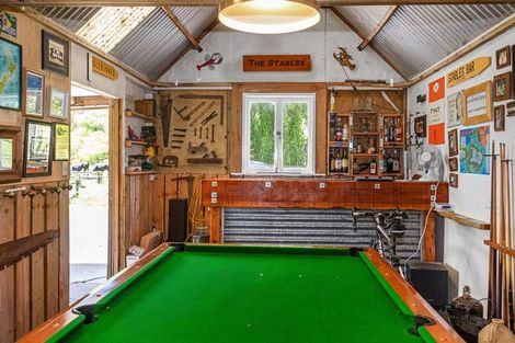Photo of property in 169 Awa Road, Kumeu, 0891