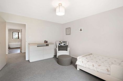 Photo of property in 19 Bengal Drive, Cashmere, Christchurch, 8022