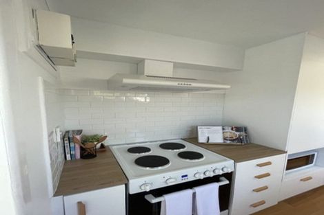 Photo of property in 20b Alverstoke Road, Parkvale, Tauranga, 3112