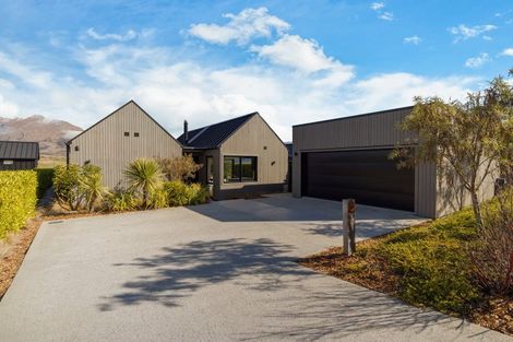 Photo of property in 1 Wanderer Lane, Jacks Point, Queenstown, 9371