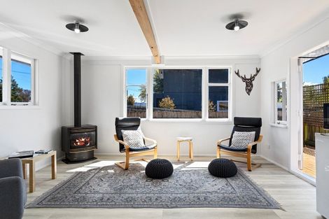 Photo of property in 66 Matuku Street, Two Mile Bay, Taupo, 3330