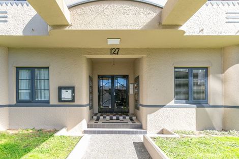 Photo of property in Westhaven Apartments, 24/127 Molesworth Street, Thorndon, Wellington, 6011