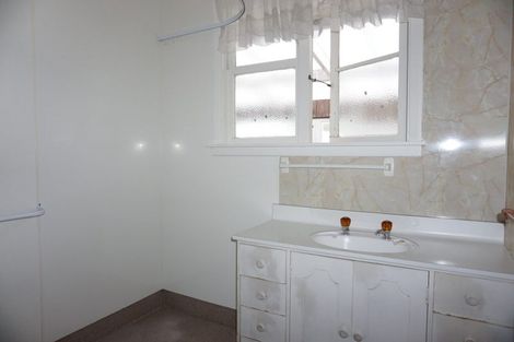 Photo of property in 56 Moffett Street, Islington, Christchurch, 8042