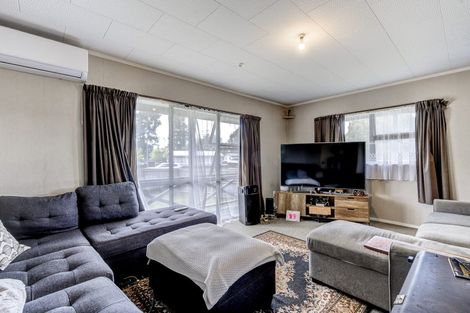 Photo of property in 71a Kahikatea Drive, Melville, Hamilton, 3206