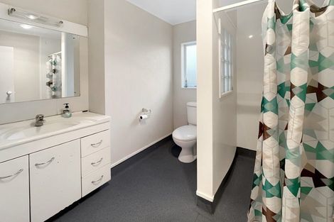 Photo of property in 15 Peppertree Glade, Kelvin Grove, Palmerston North, 4414