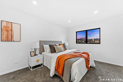 Photo of property in 26-28 Pomaria Road, Henderson, Auckland, 0610