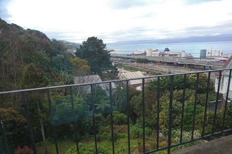 Photo of property in 3/20 Grosvenor Terrace, Wadestown, Wellington, 6012