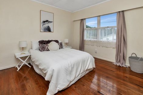 Photo of property in 21 Ford Avenue, Te Kamo, Kamo, 0112