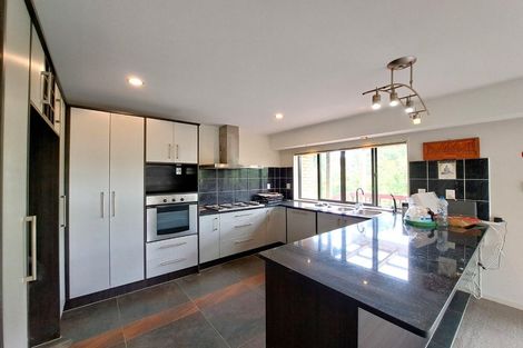 Photo of property in 3 Spoonbill Place, Unsworth Heights, Auckland, 0632