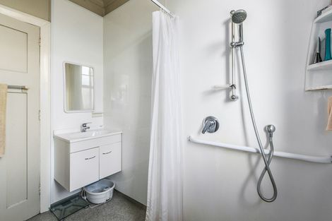 Photo of property in 25 Stirling Street, Andersons Bay, Dunedin, 9013