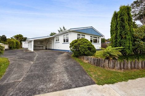 Photo of property in 13 Montjoy Street, Stratford, 4332