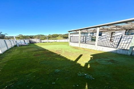 Photo of property in 45 Cleat Street, Whitby, Porirua, 5024