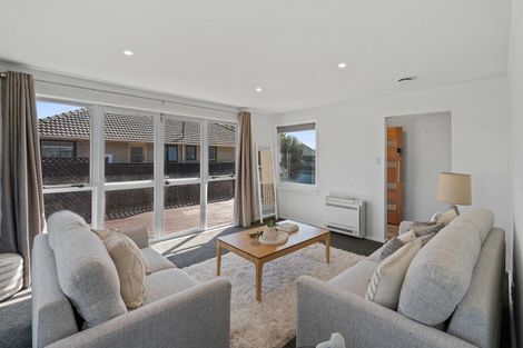 Photo of property in 6 Ariel Place, Aranui, Christchurch, 8061