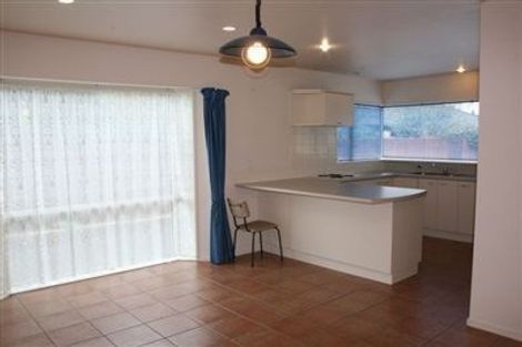 Photo of property in 4a Roche Avenue, Upper Riccarton, Christchurch, 8041